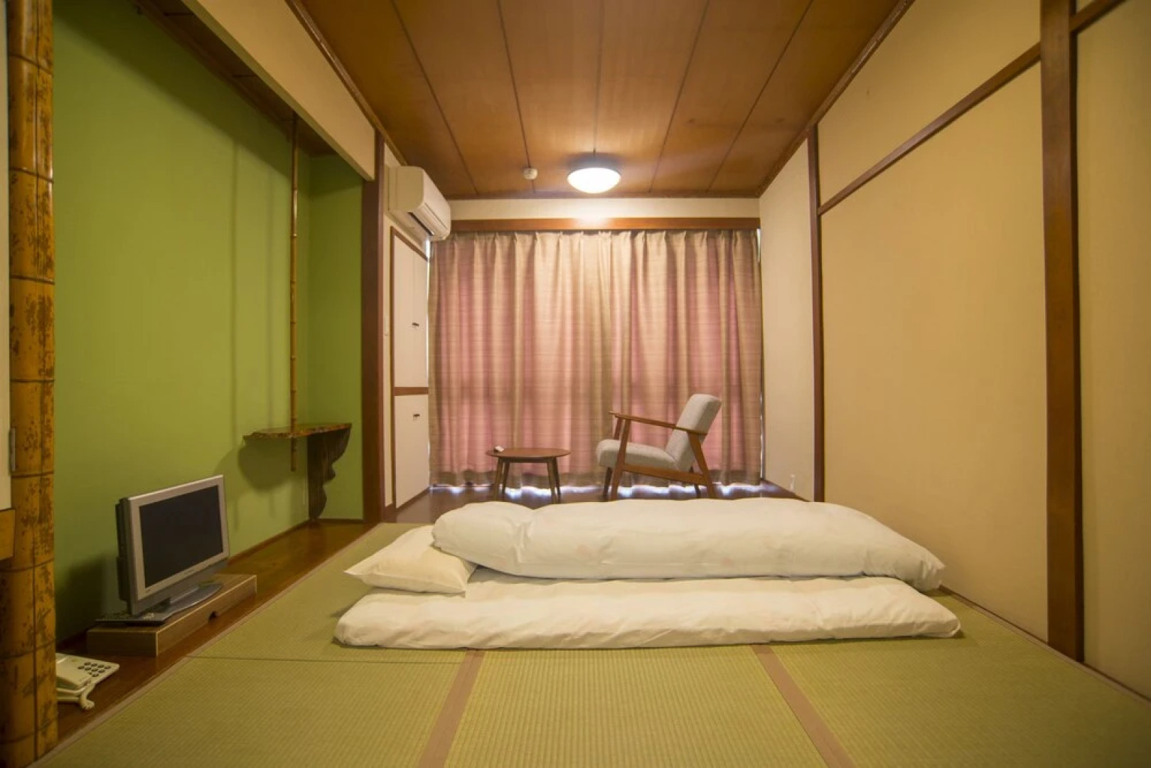 TAWARAYA (Family-Run Japanese Inn)