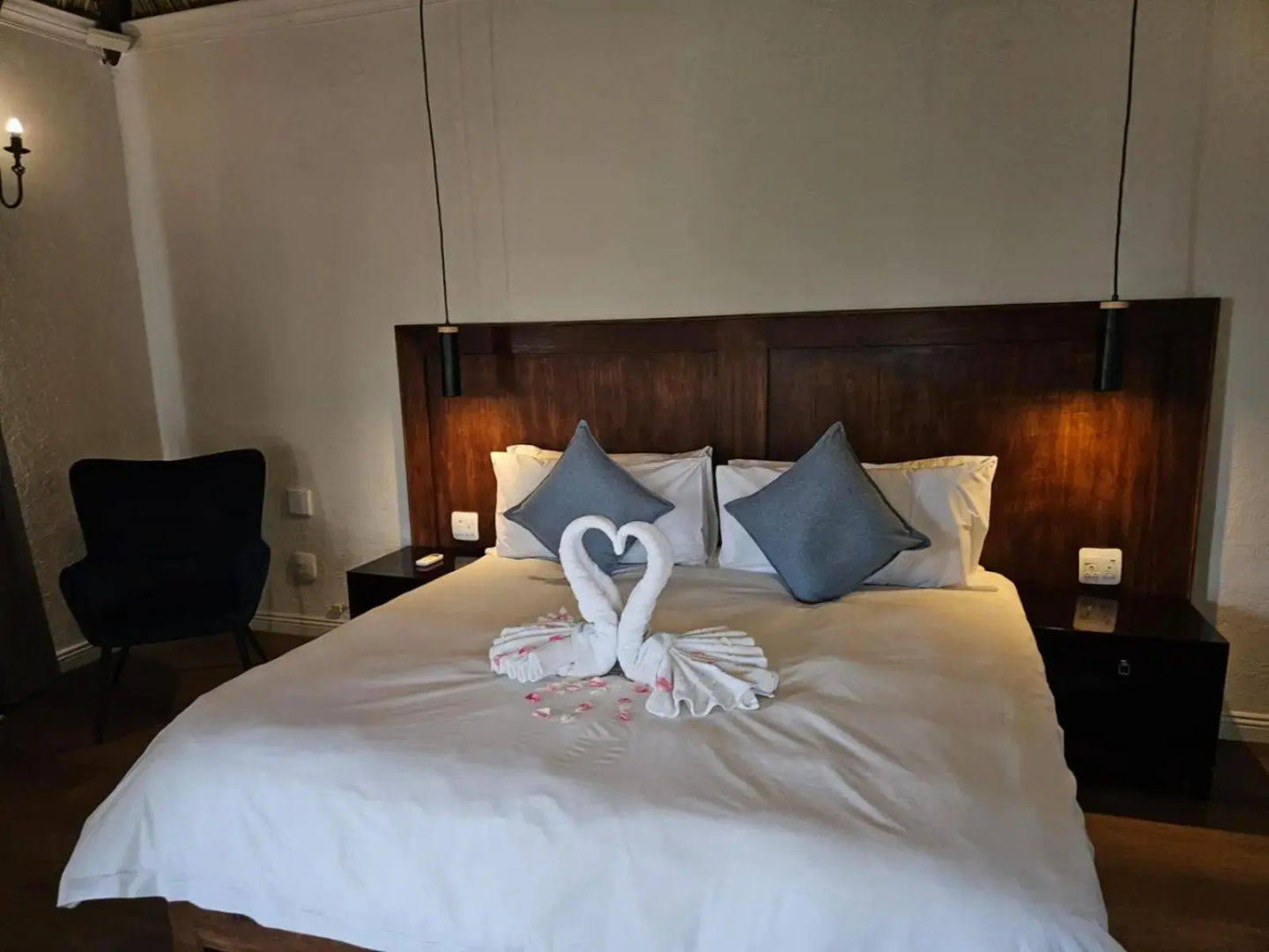 Shumba Valley Lodge