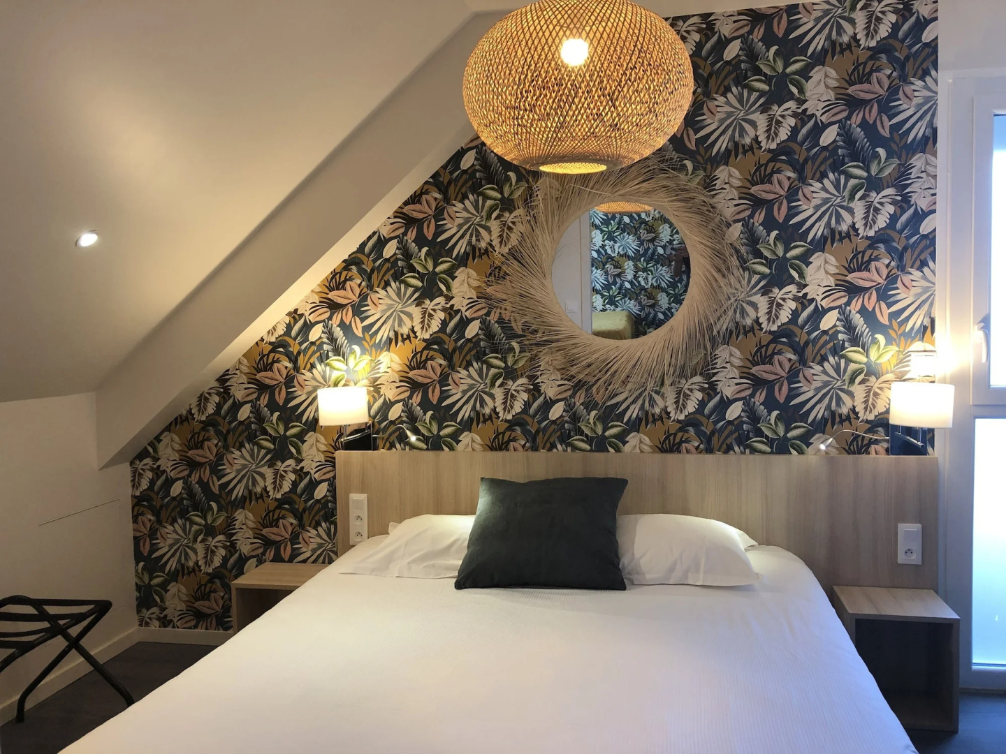 Logis Hôtel Au Chêne Vert