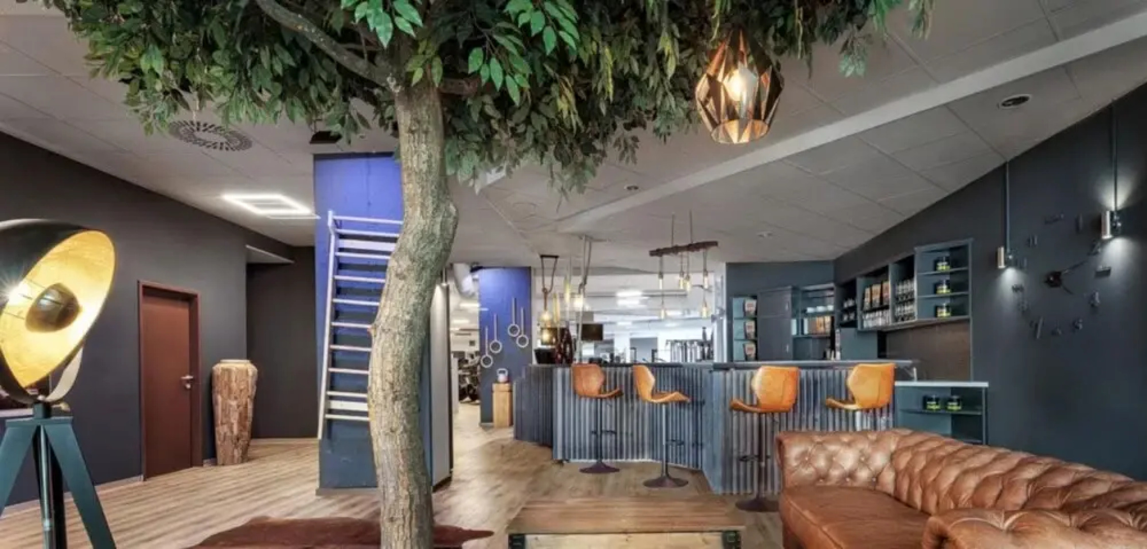 Deluxe Apartment With two King Bedrooms in the Historic Centre of D Rnstein