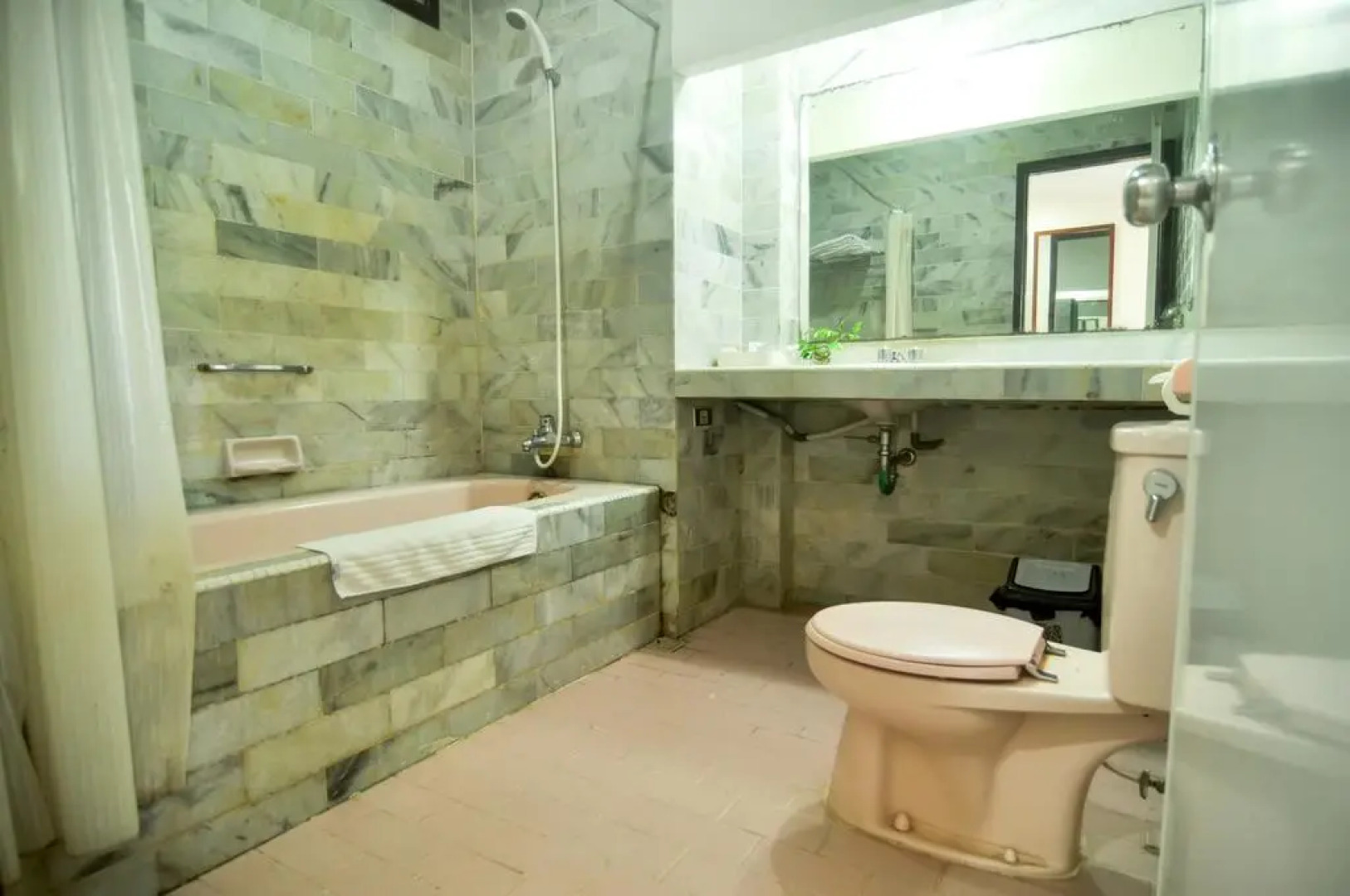 Tanjung Pesona Beach Resort & Spa