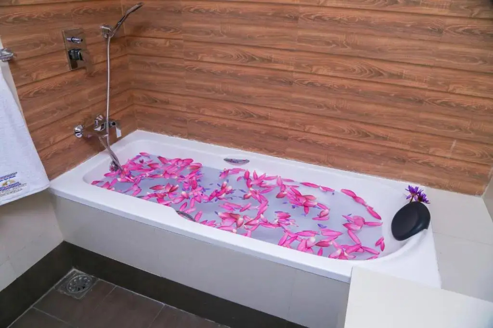 Crystal Resort Dickwella