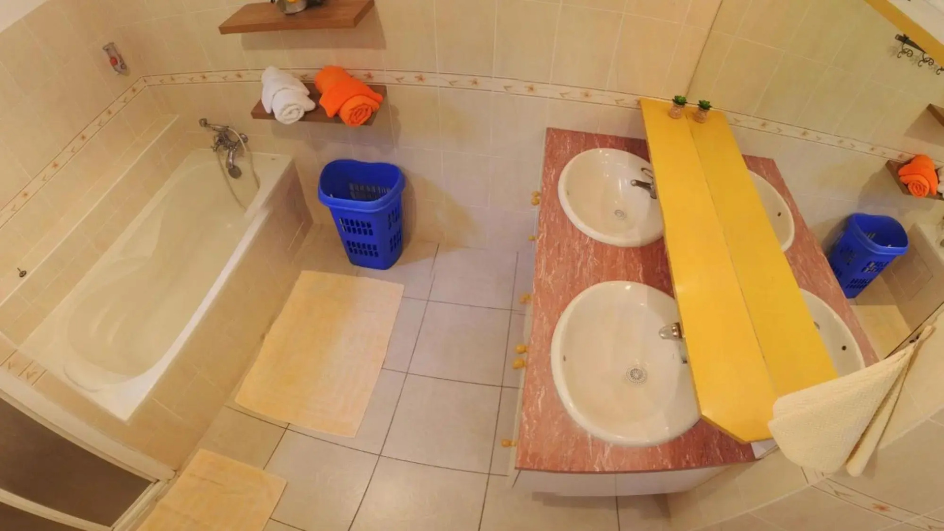 Appartement Camillia, 41m2 et son jardin privatif.