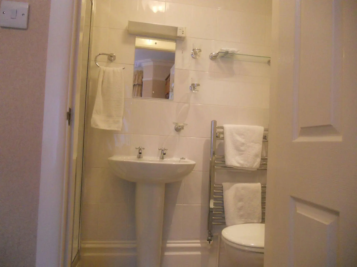 Glendale Guest House