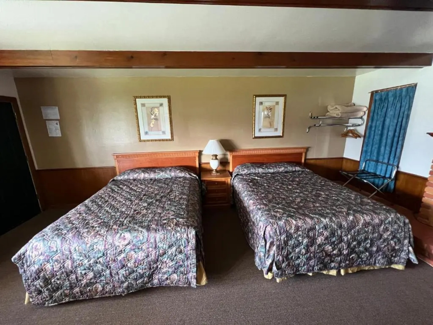 Spinning Wheel Motel