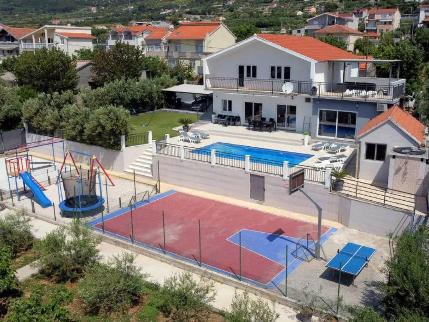 House Aurora Kaštela