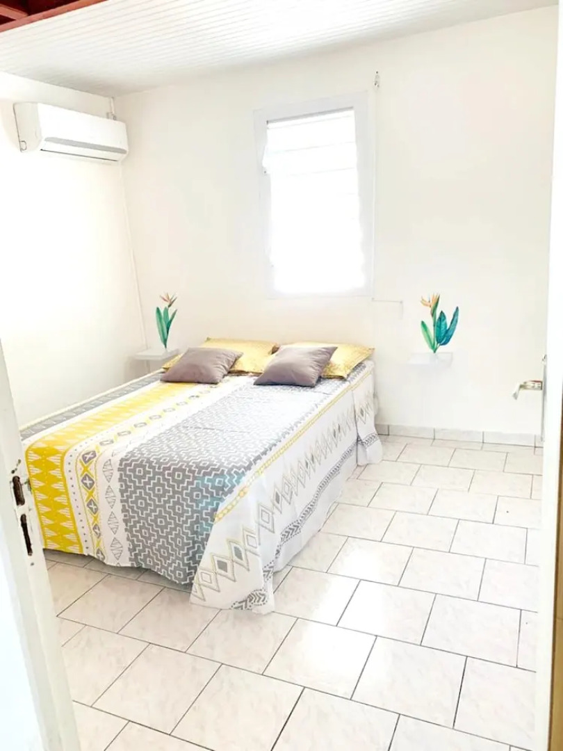 Villa with 2 Bedrooms in Anse-Bertrand, with Private Pool, Furnished Terrace And Wifi - 1 Km From the Beach