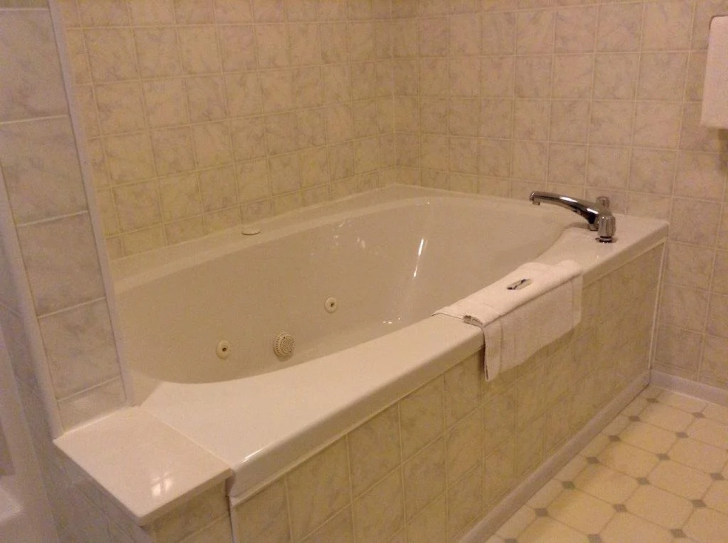 Lighthouse View Motel