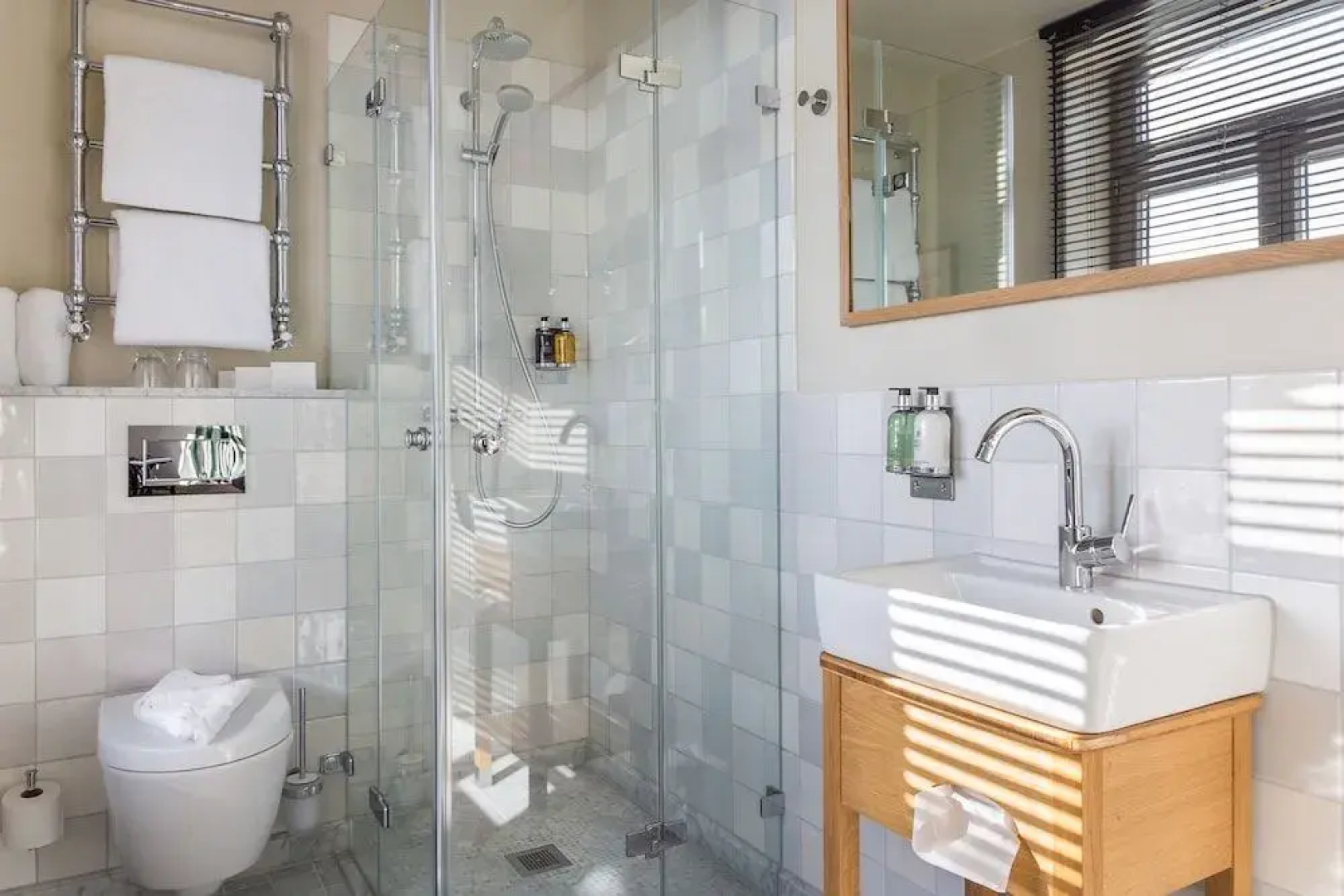Mimosa Suites