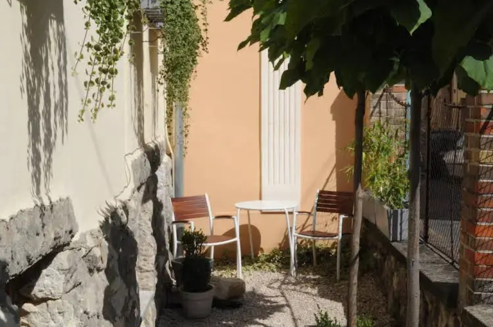 Vendégház a Három Szivarhoz