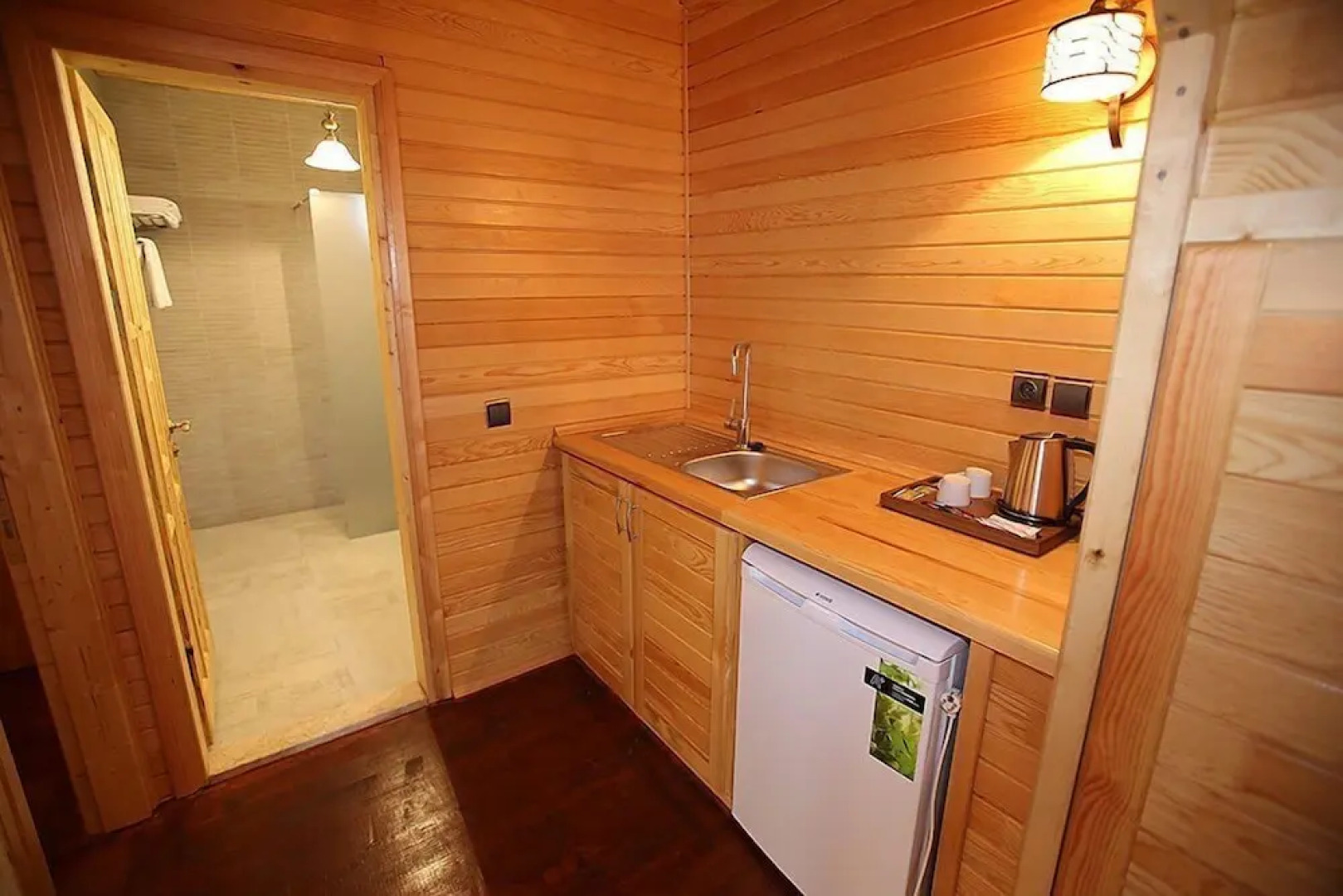 Nerissa Hotel - Special Class