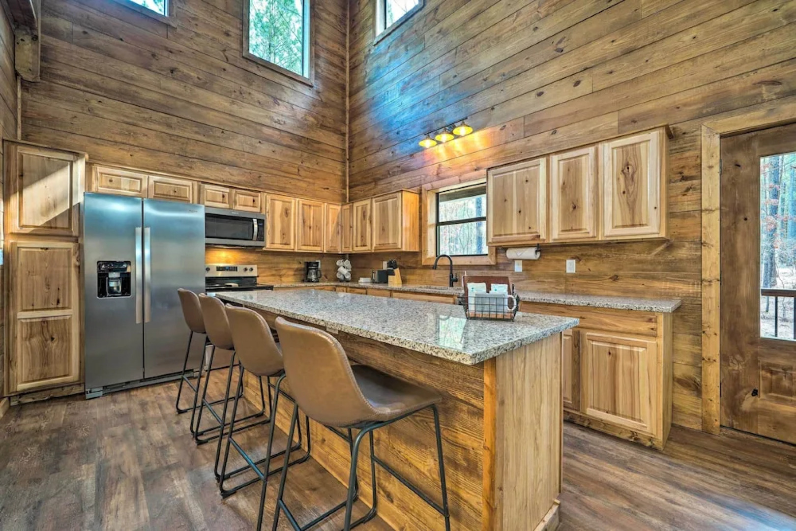 'sutton Ridge' Cabin Rental: Hot Tub & Swing Set!