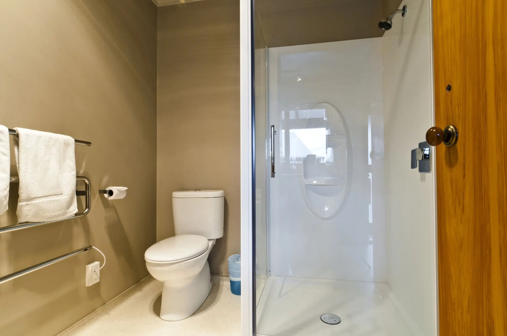 Alpine Glacier Motel