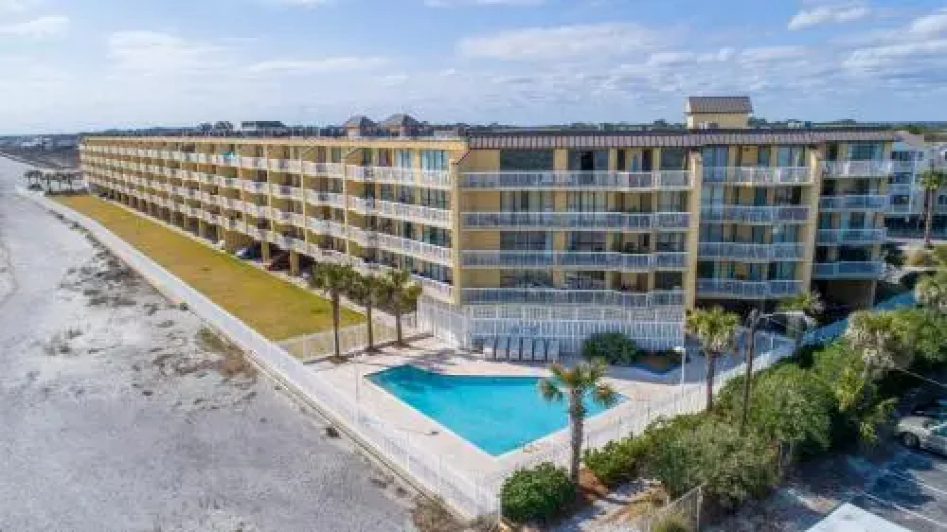 213 Charleston Oceanfront Villas Dawn's Rising