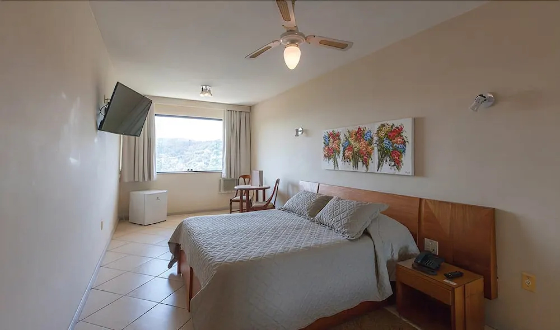 Hotel Dominguez Master