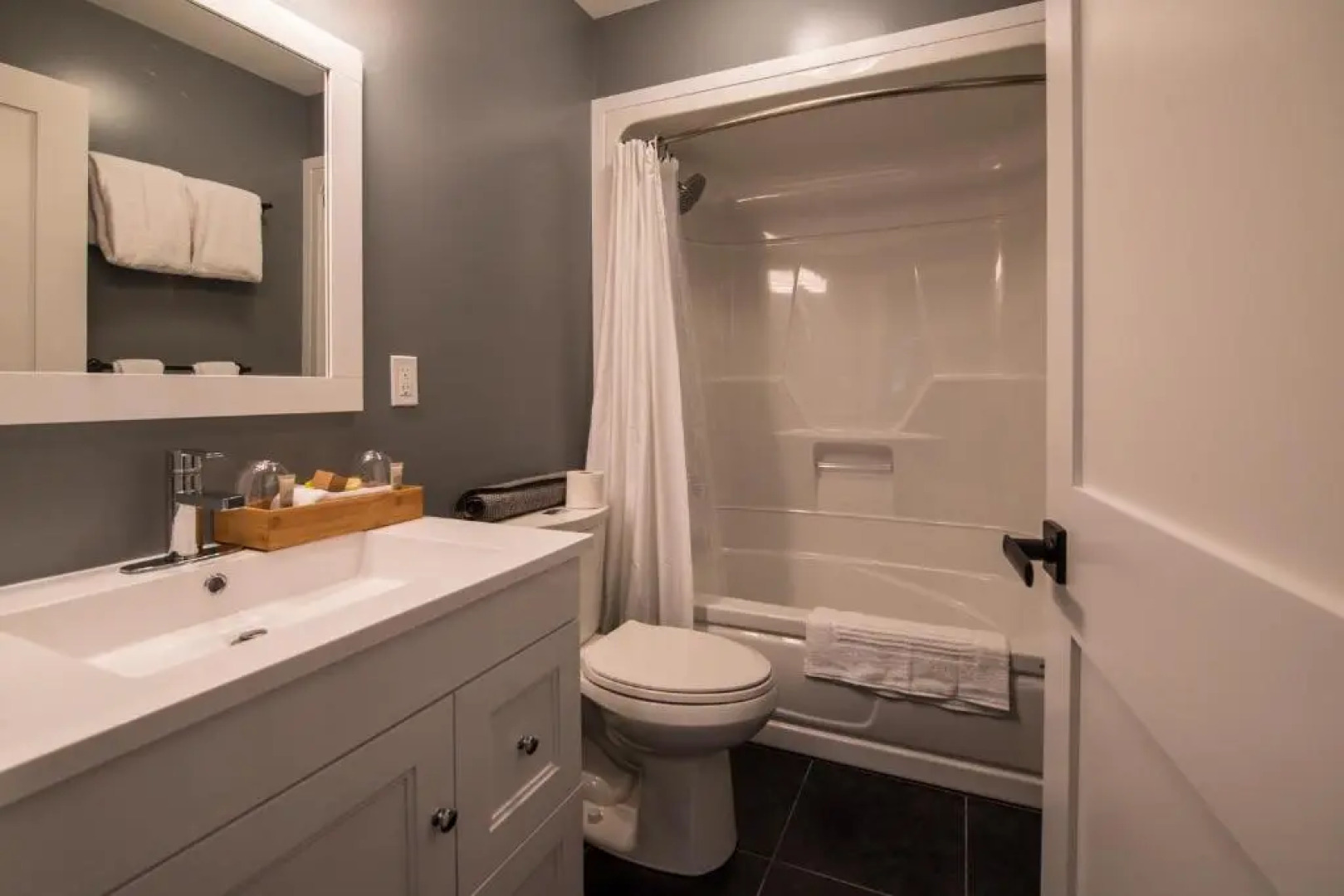 Bella Coola Eagle Lodge