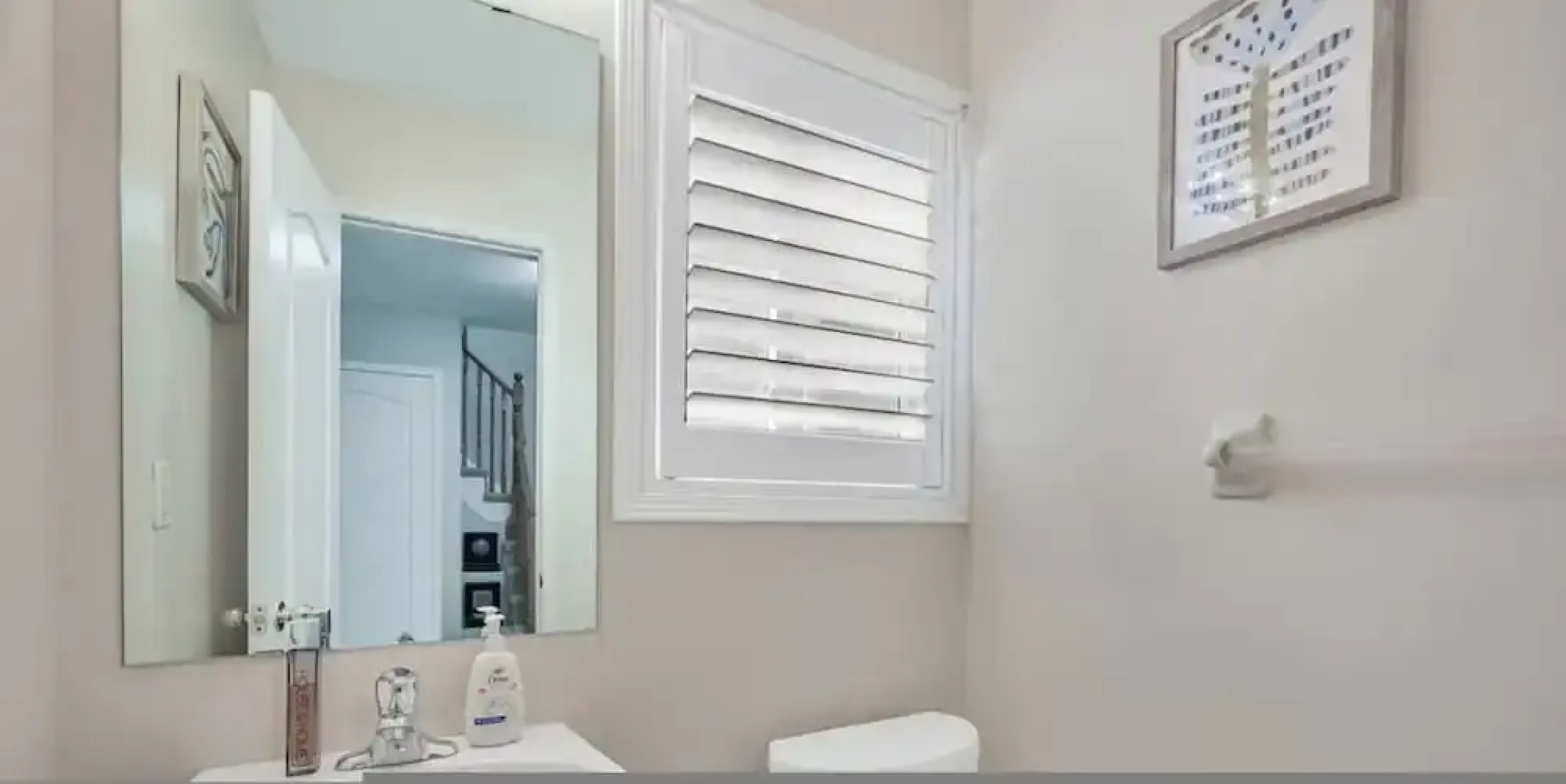 Spacious Whitby Haven 3BR Home Parking