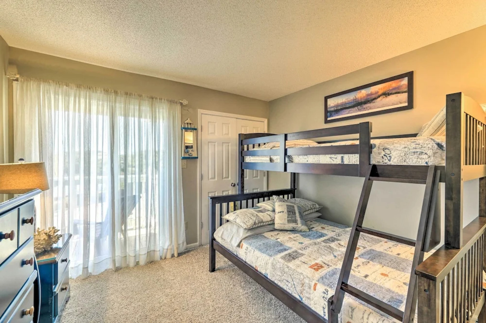 Coastal Condo w/ Indoor & Outdoor Pool Access