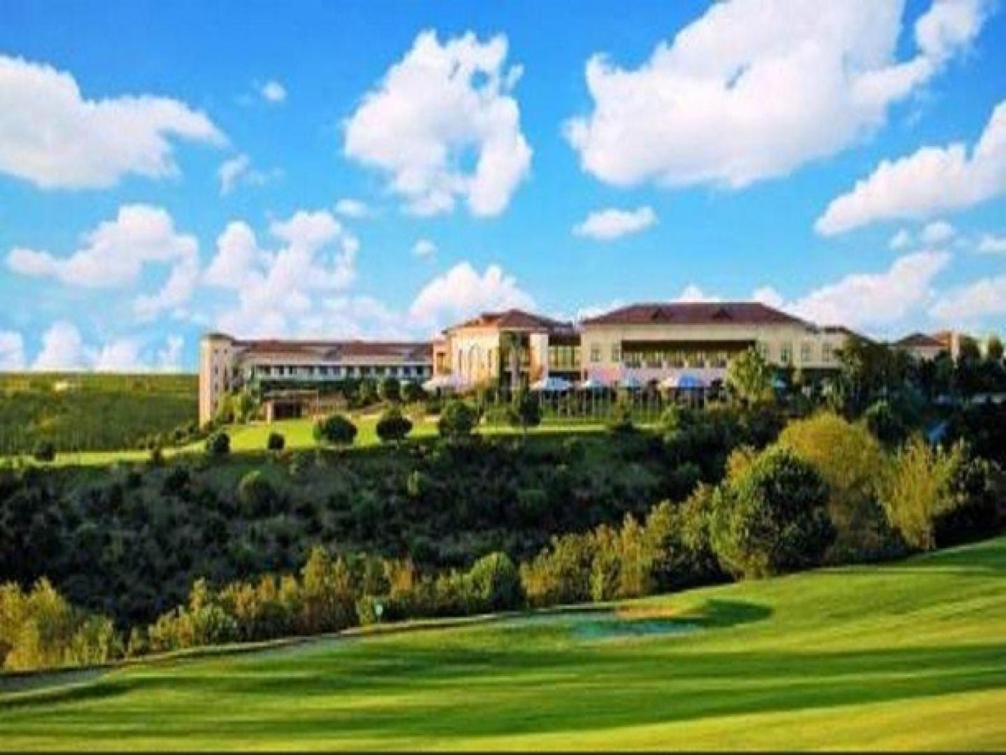 Klassis Golf & Country Club