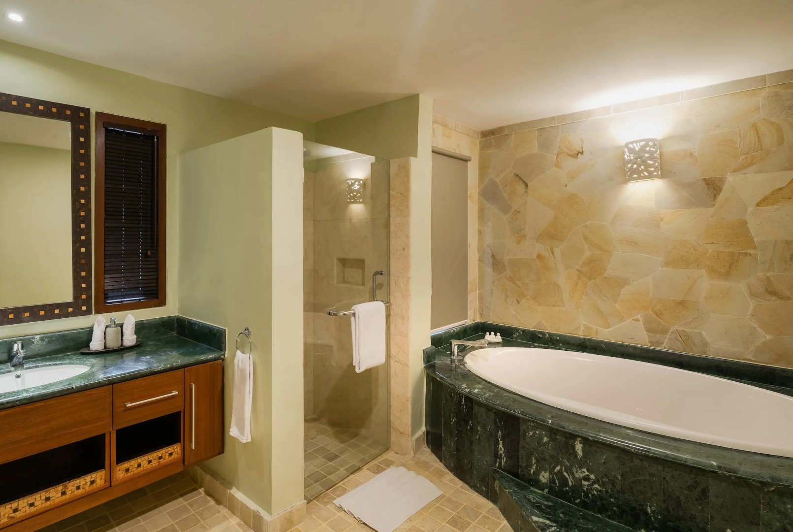 Wyndham Sundancer Resort Lombok