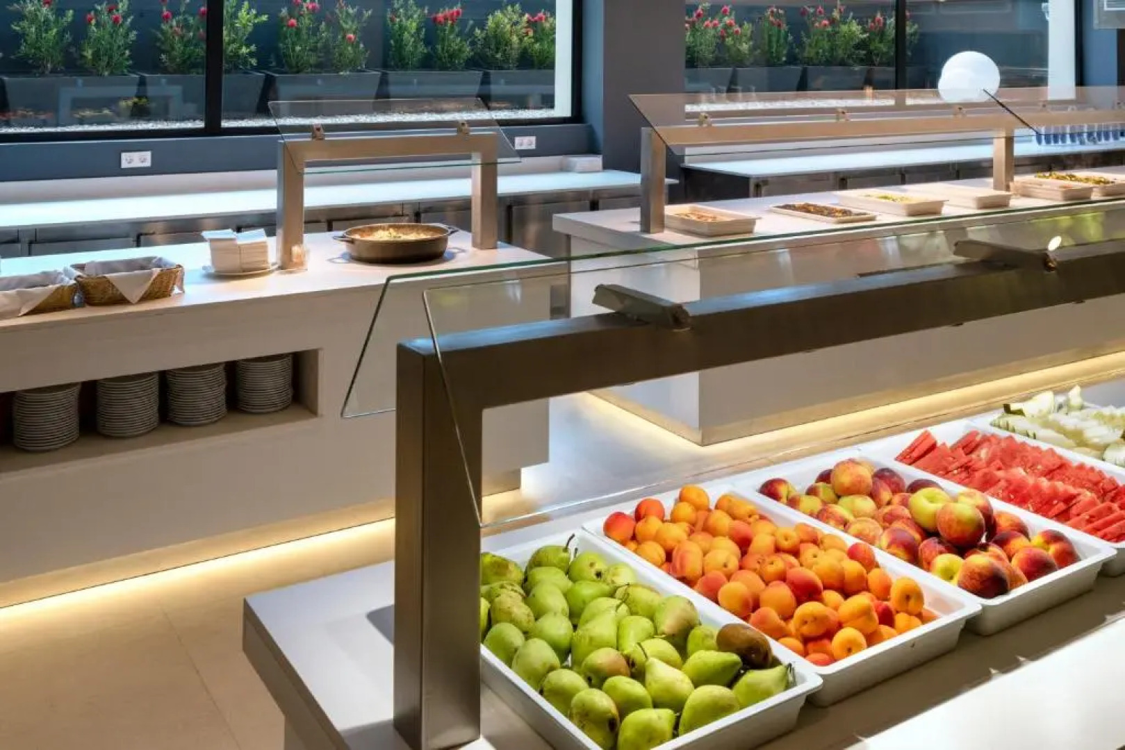 Caprici Beach Hotel & Spa