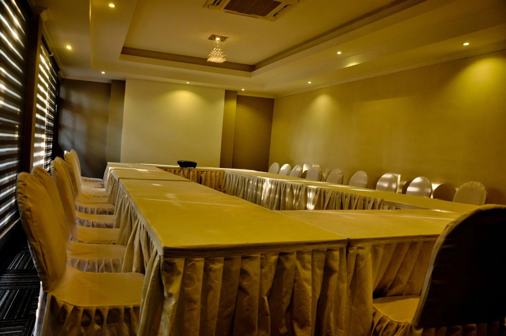 Avasta Resort and Spa