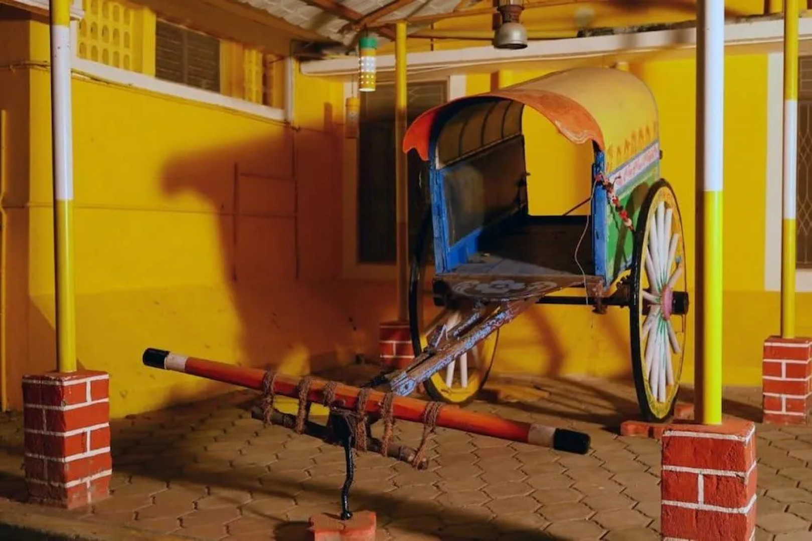 Royal House And Park