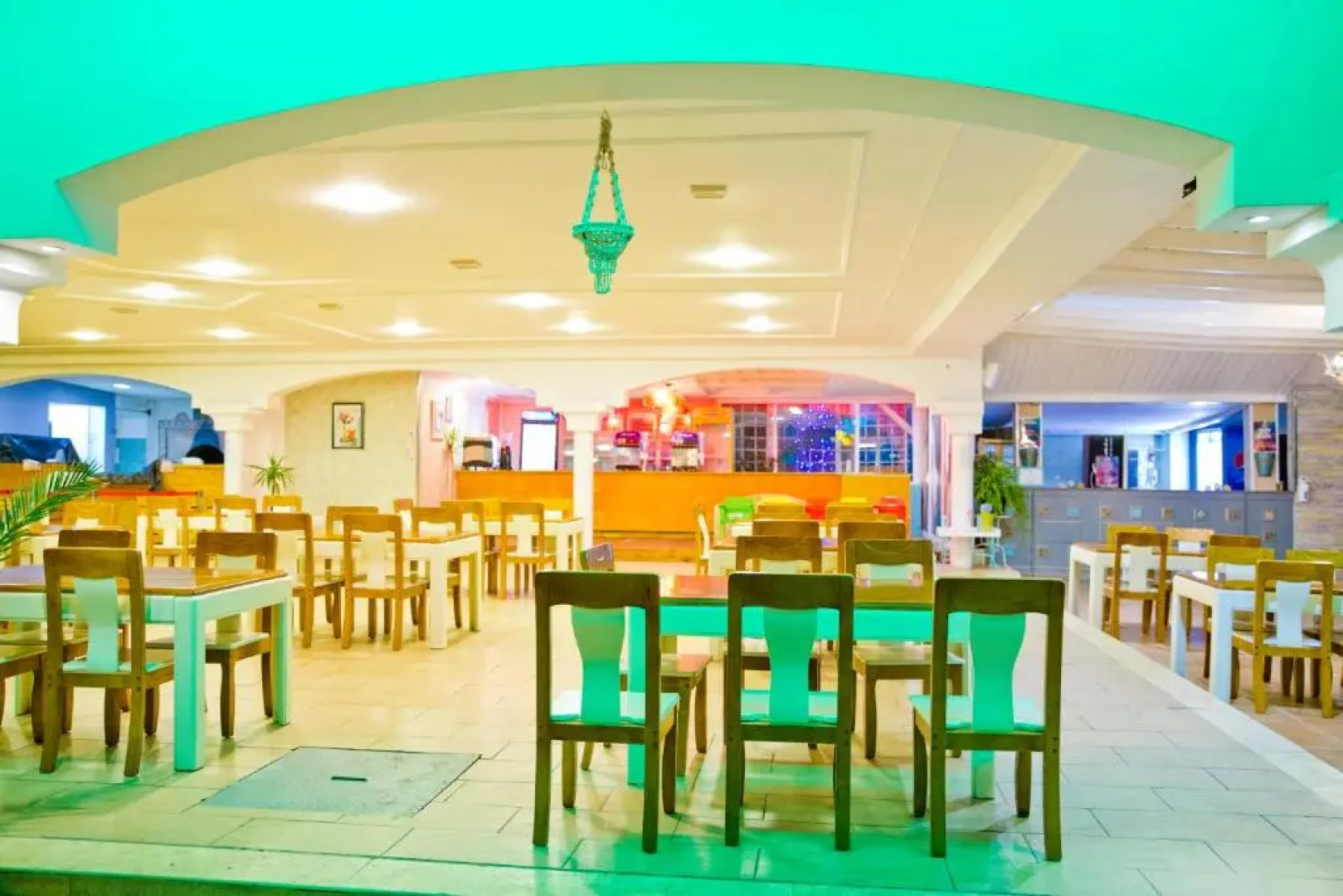 Phoenicia Holiday Resort