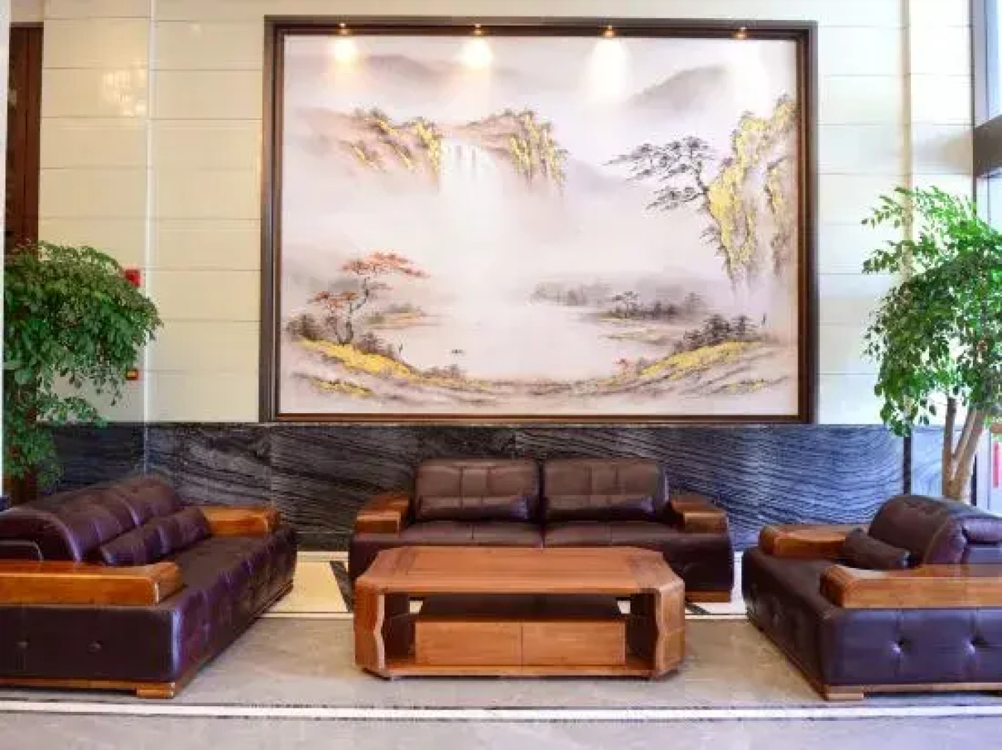 Pingli Zhongxin Hotel