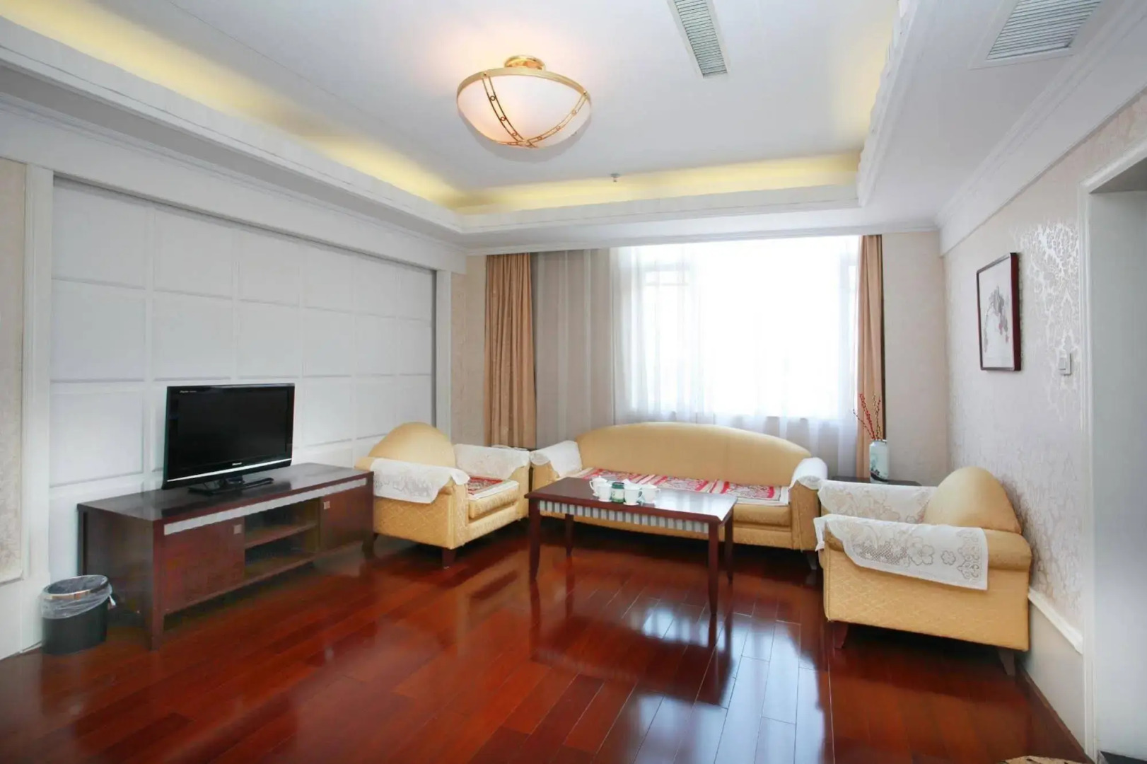 Yantai Golden Beach Hotel