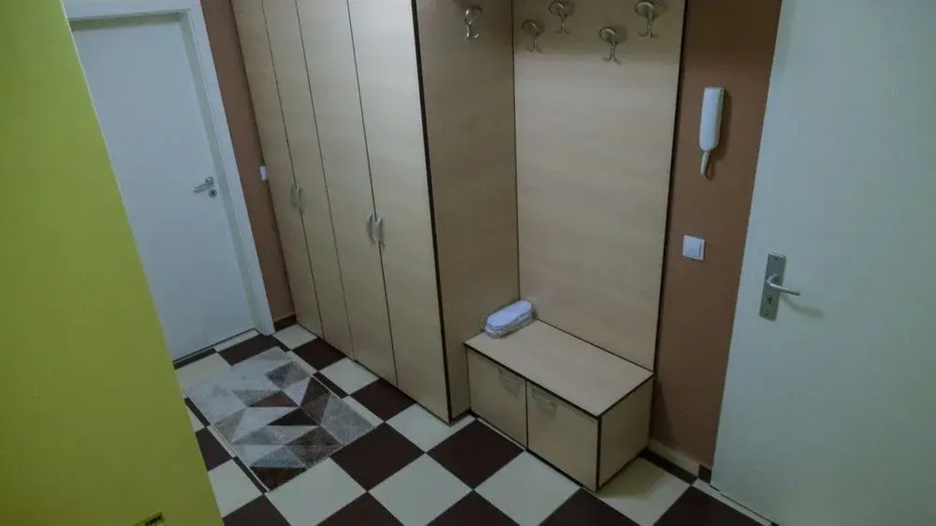 Brasov Holiday Apartments Seasons