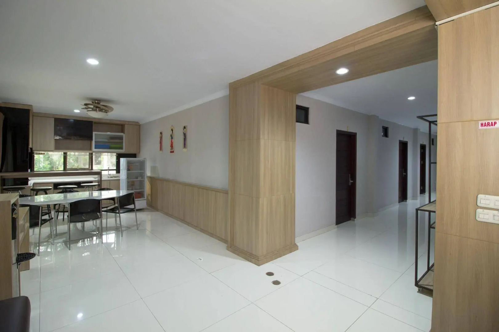 RedDoorz @ Taman Simpruk Cikarang