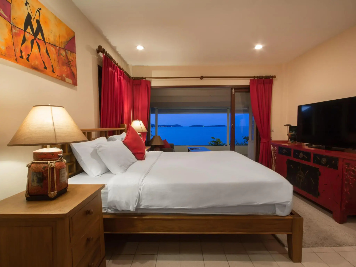 Boujis Boutique Resort