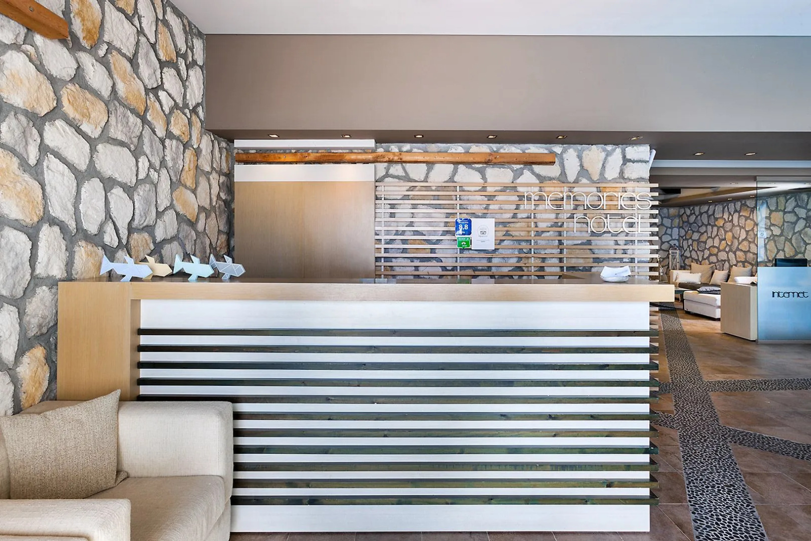 Memories Beach Hotel