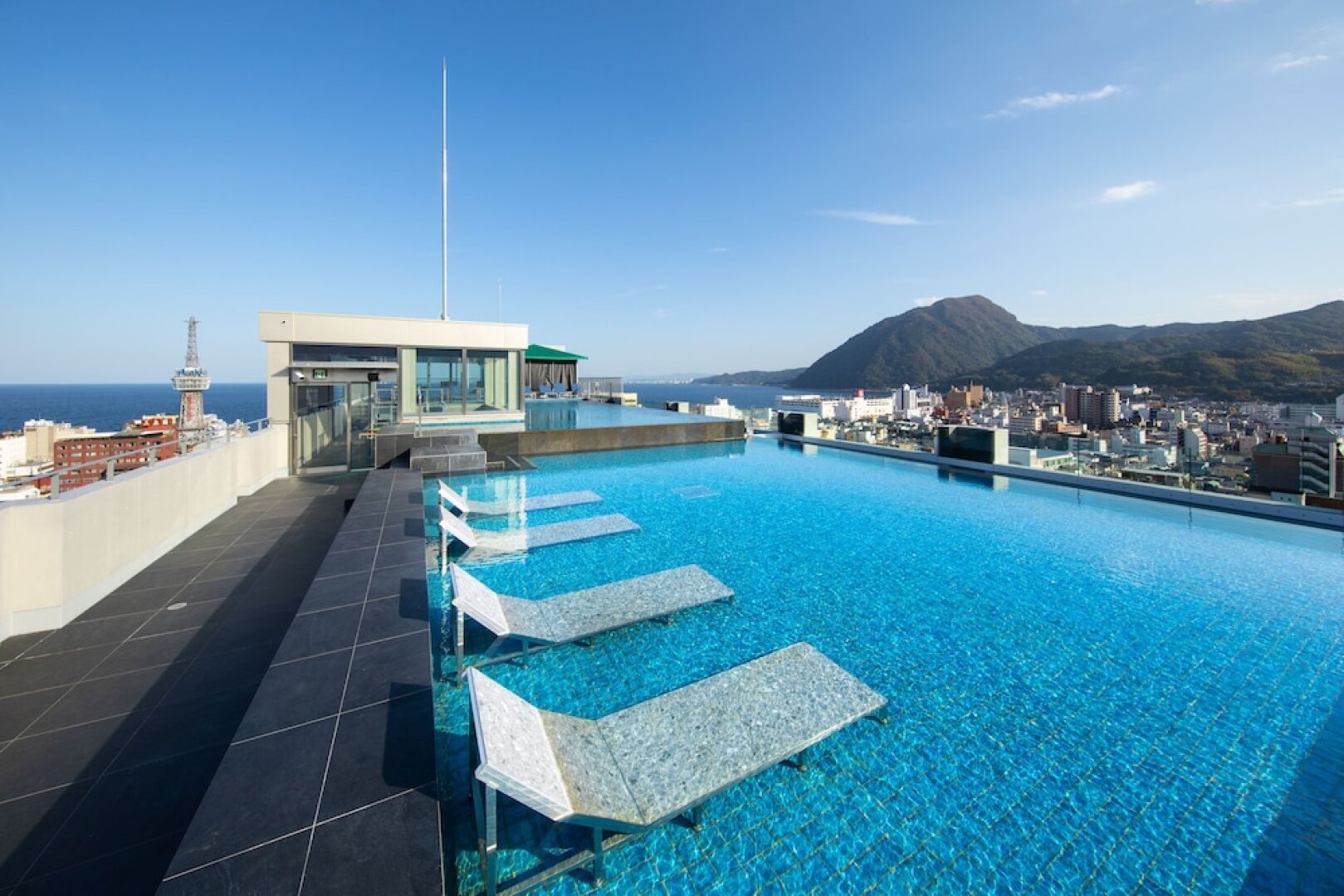 Отель Amanek Inn Beppu 