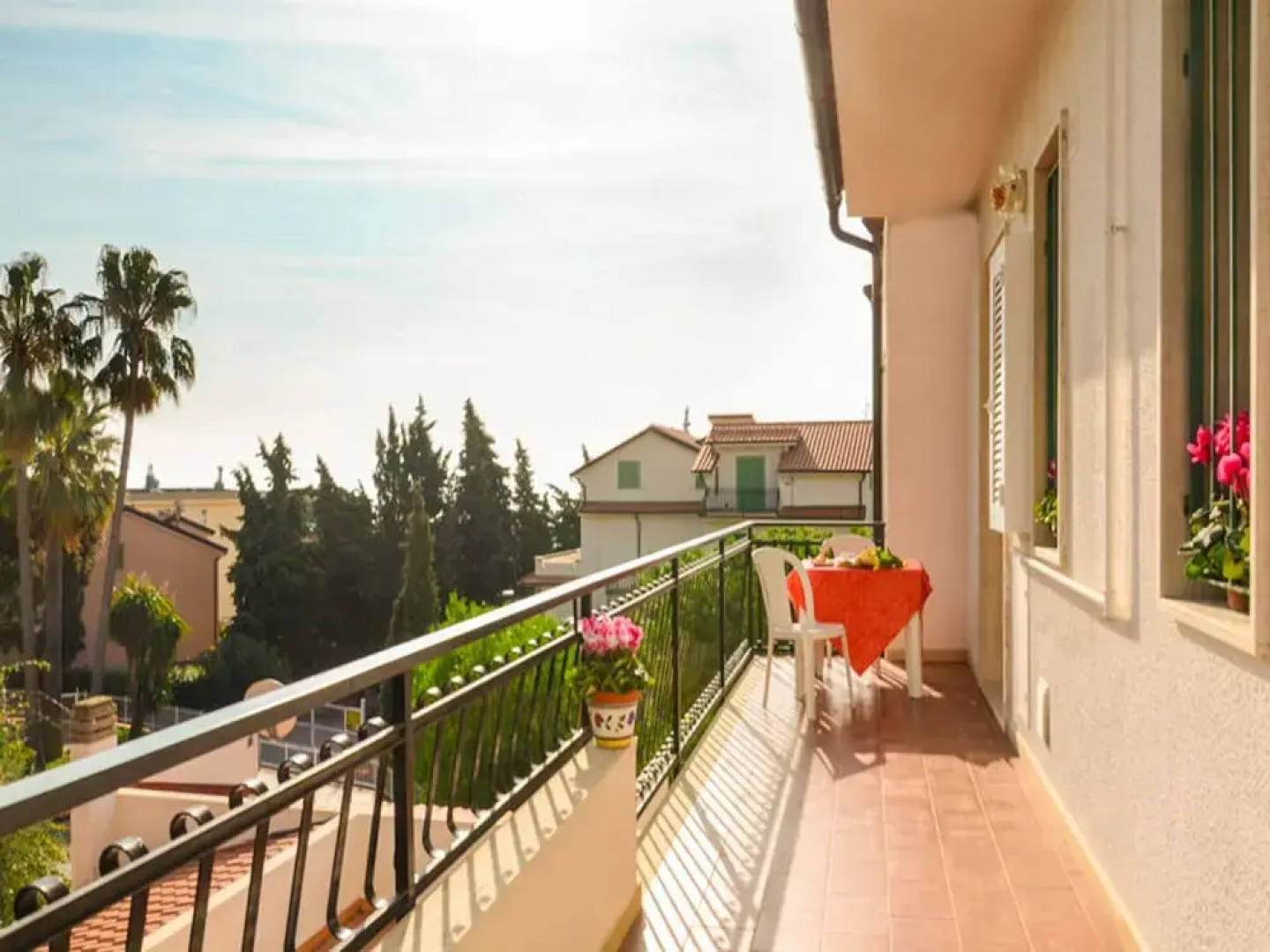 Residence Dei Fiori Pietra Ligure Two-room Apartment 5 People Comfort