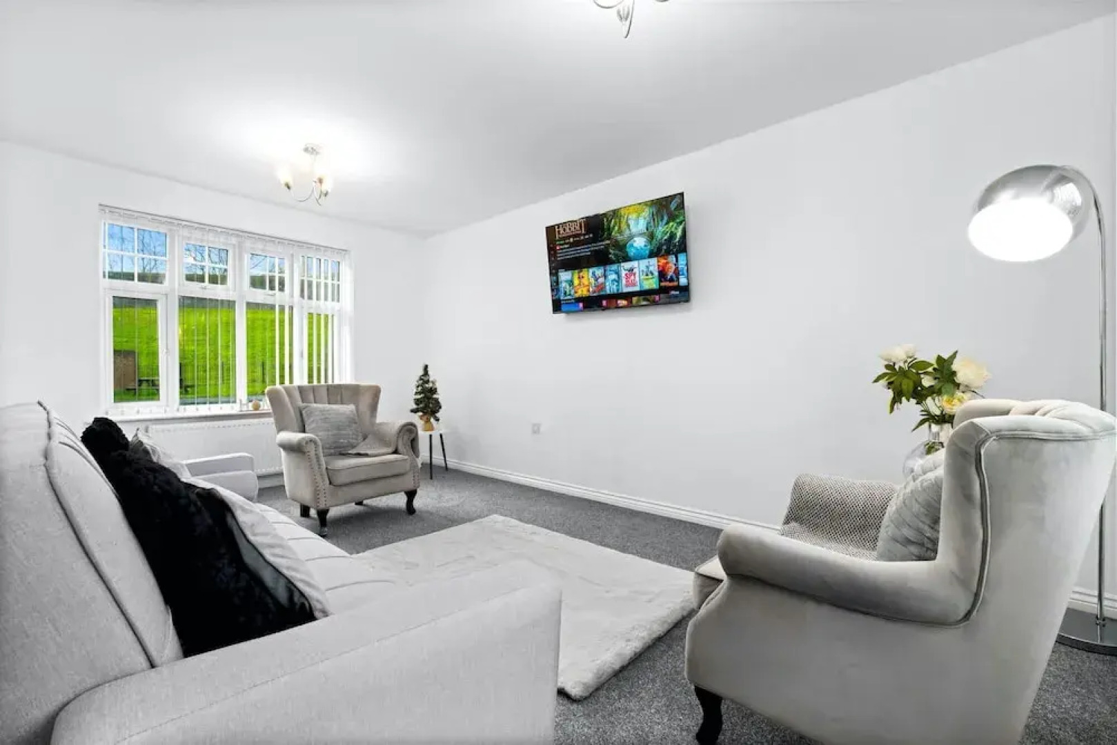 Tipton Escape Haven - 3 Bed House