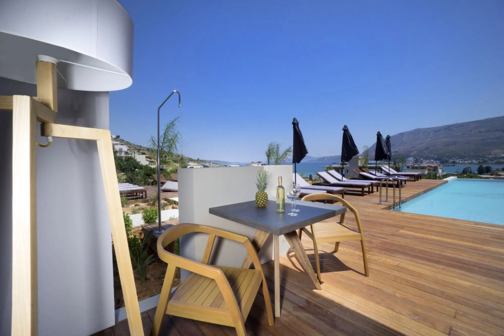 Seametry Luxury Living Apartments Adults Only