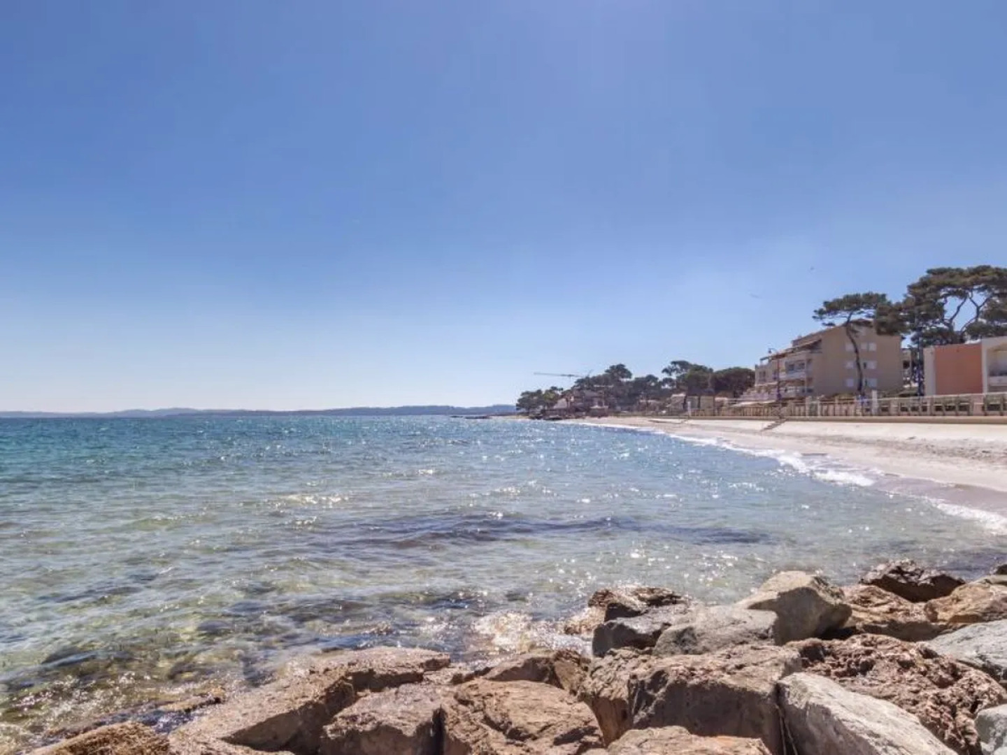 Sainte Claire (HYE150)