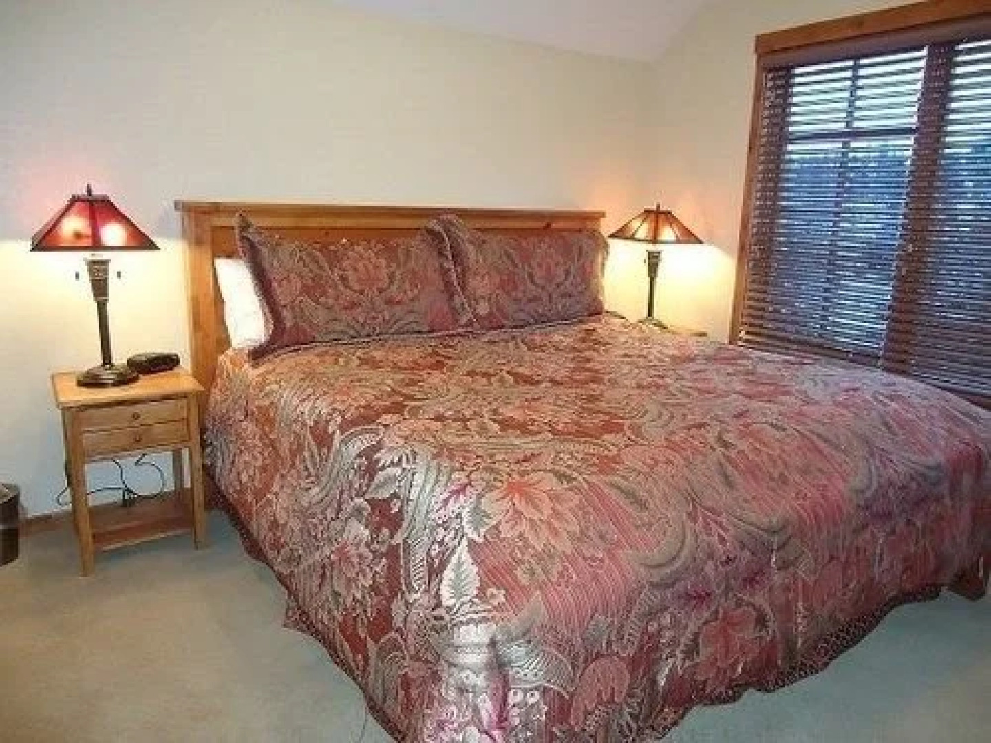 Golden Bench Townhome 7 - One Bedroom Townhome