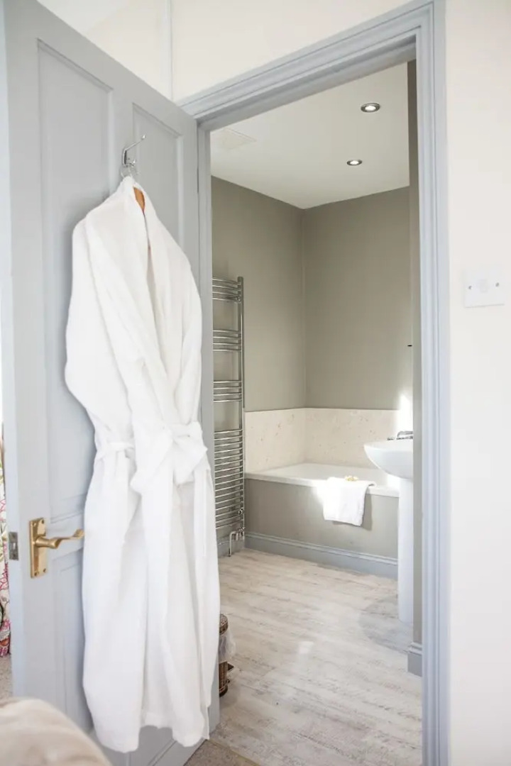 West End Flower Farm Bed and Breakfast