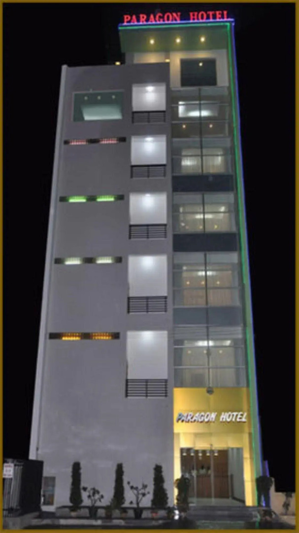 Paragon Hotel
