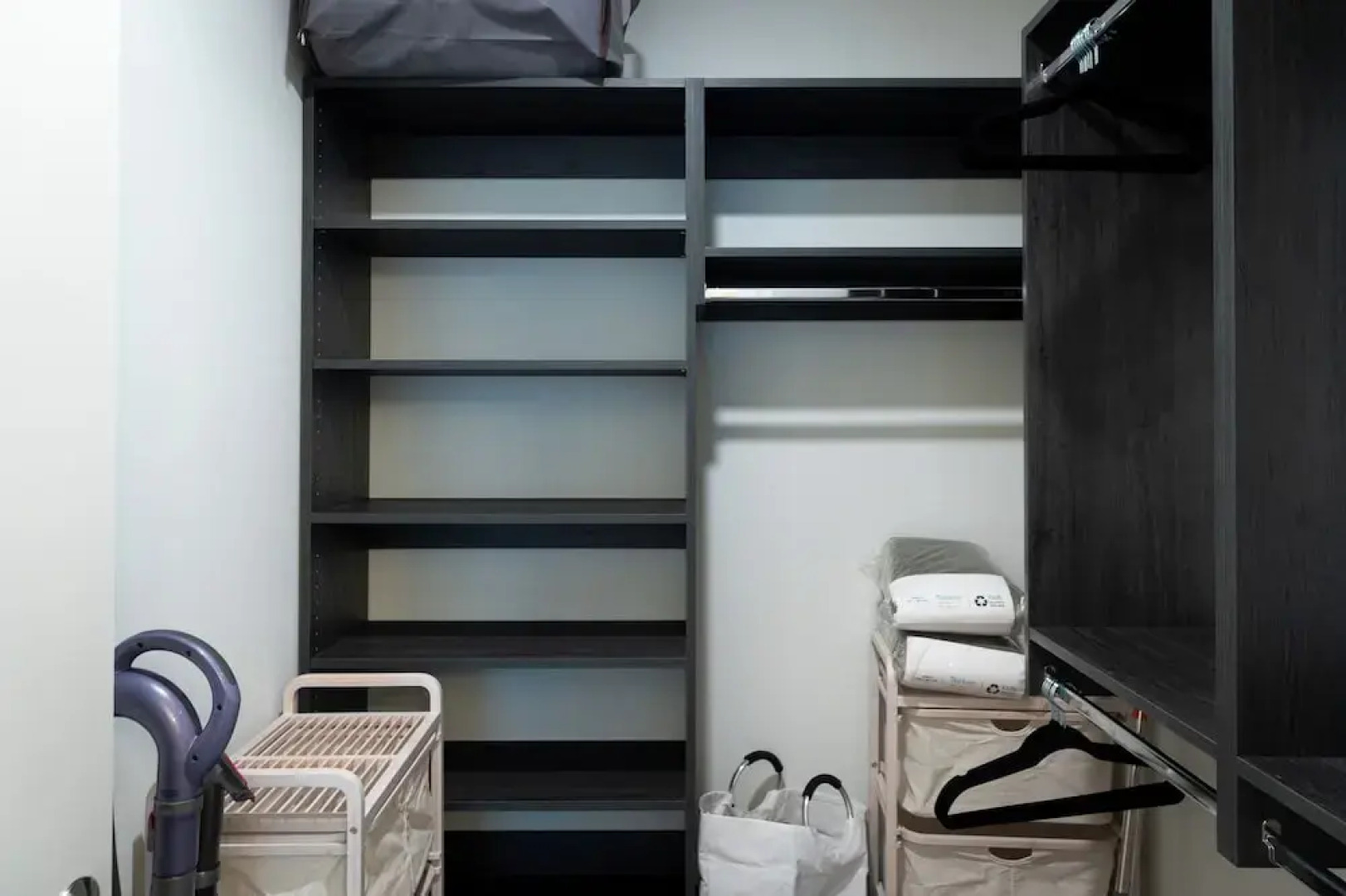 Luxury Apartments by Hyatus at The Asher