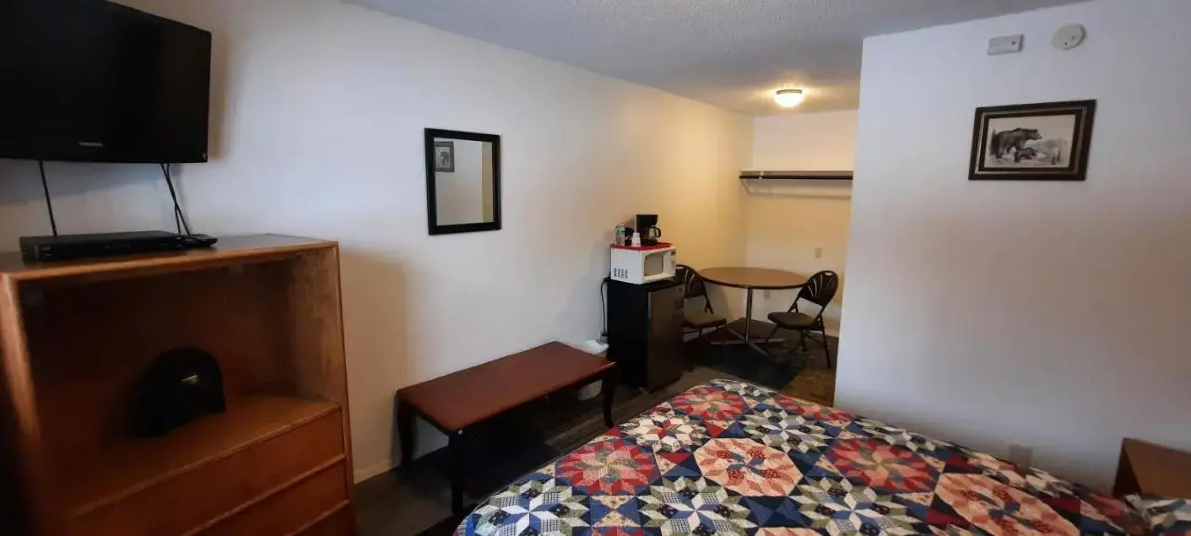 The Place Motel Bar And Grill