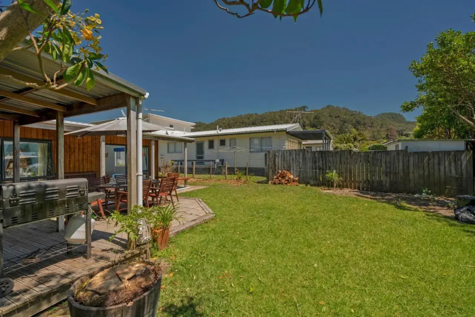 Sundaze - Hahei Holiday Home