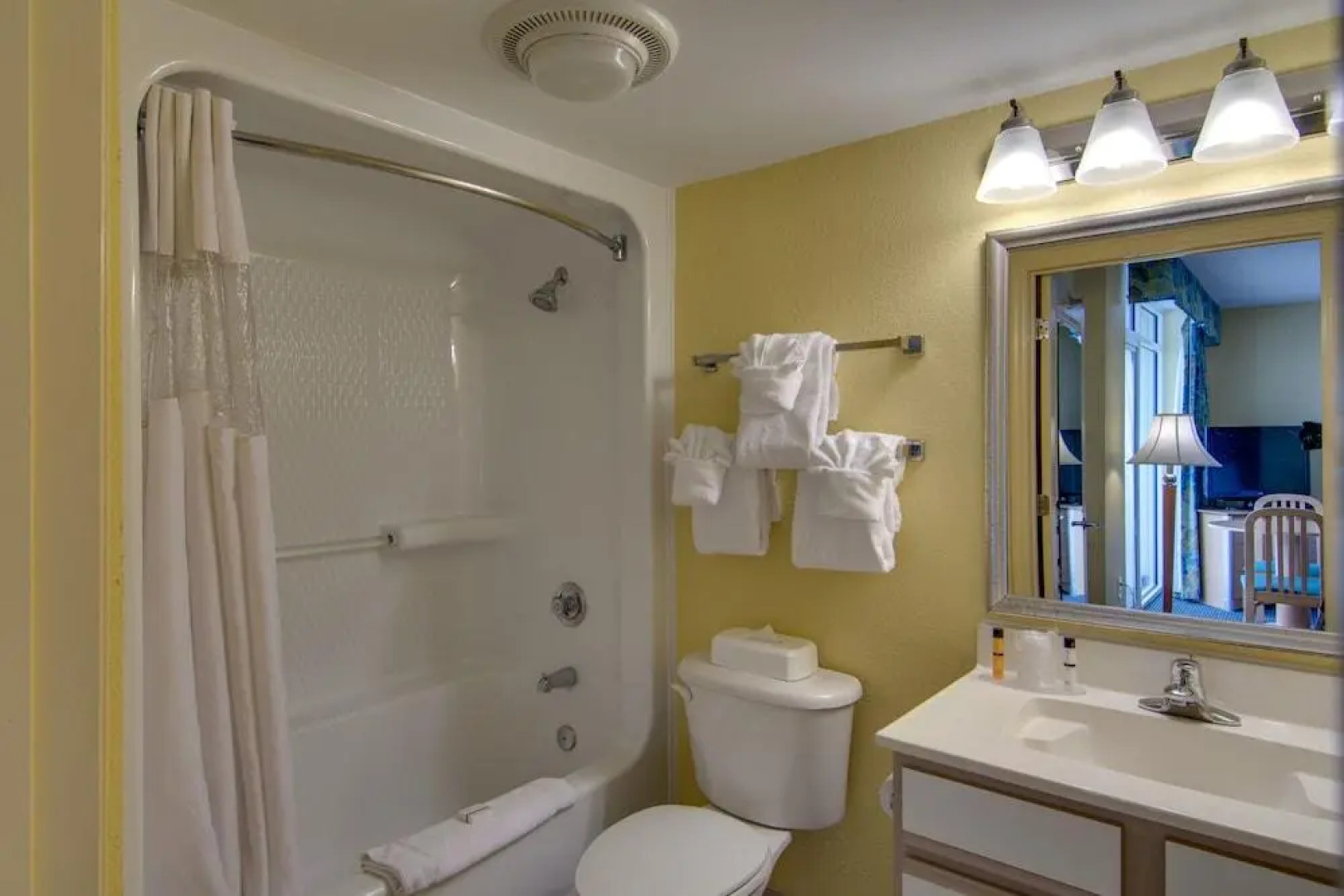 Bay Watch Resort & Conference Center