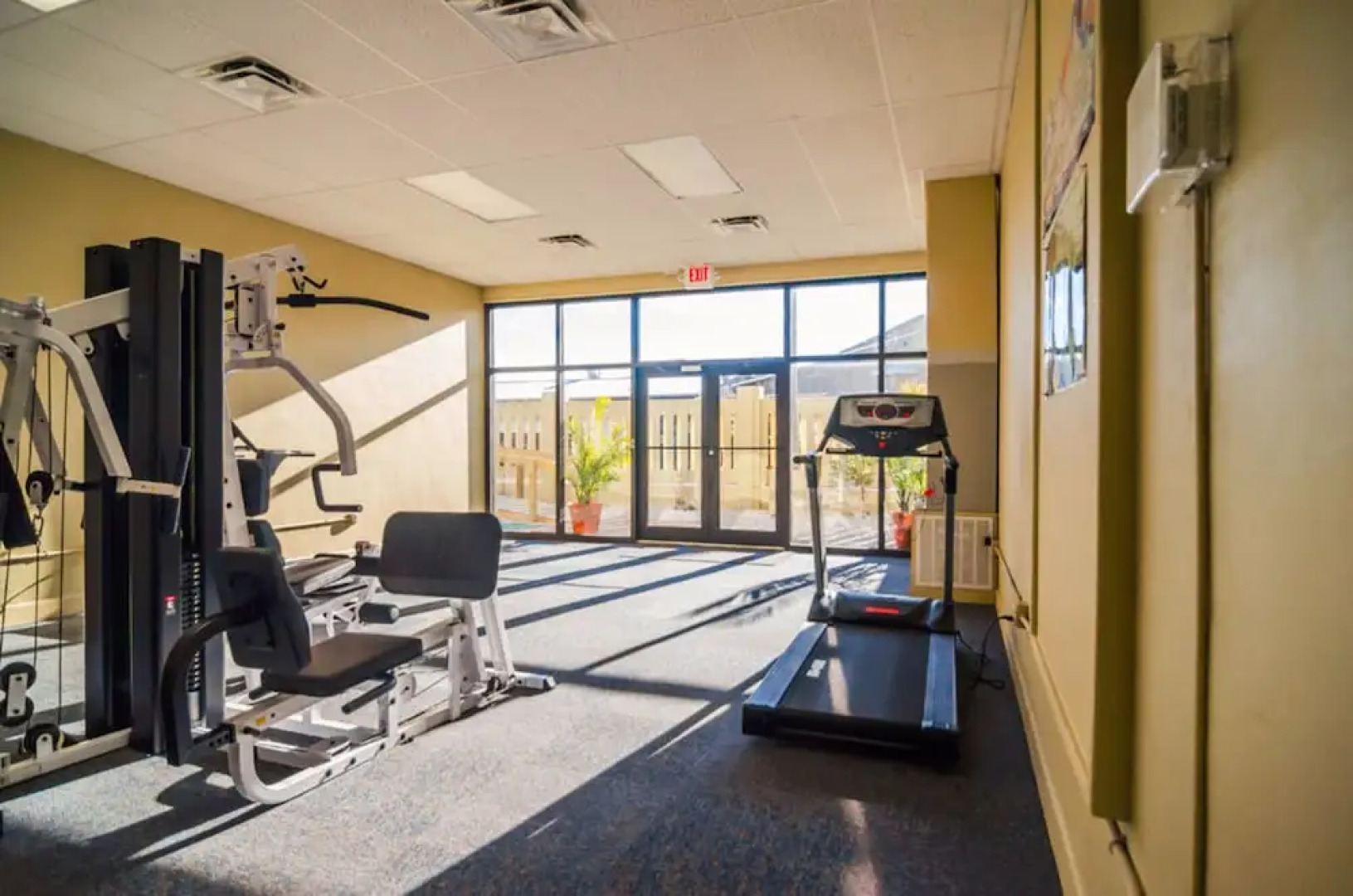 Sunbird Suites by Royal American Beach Getaways