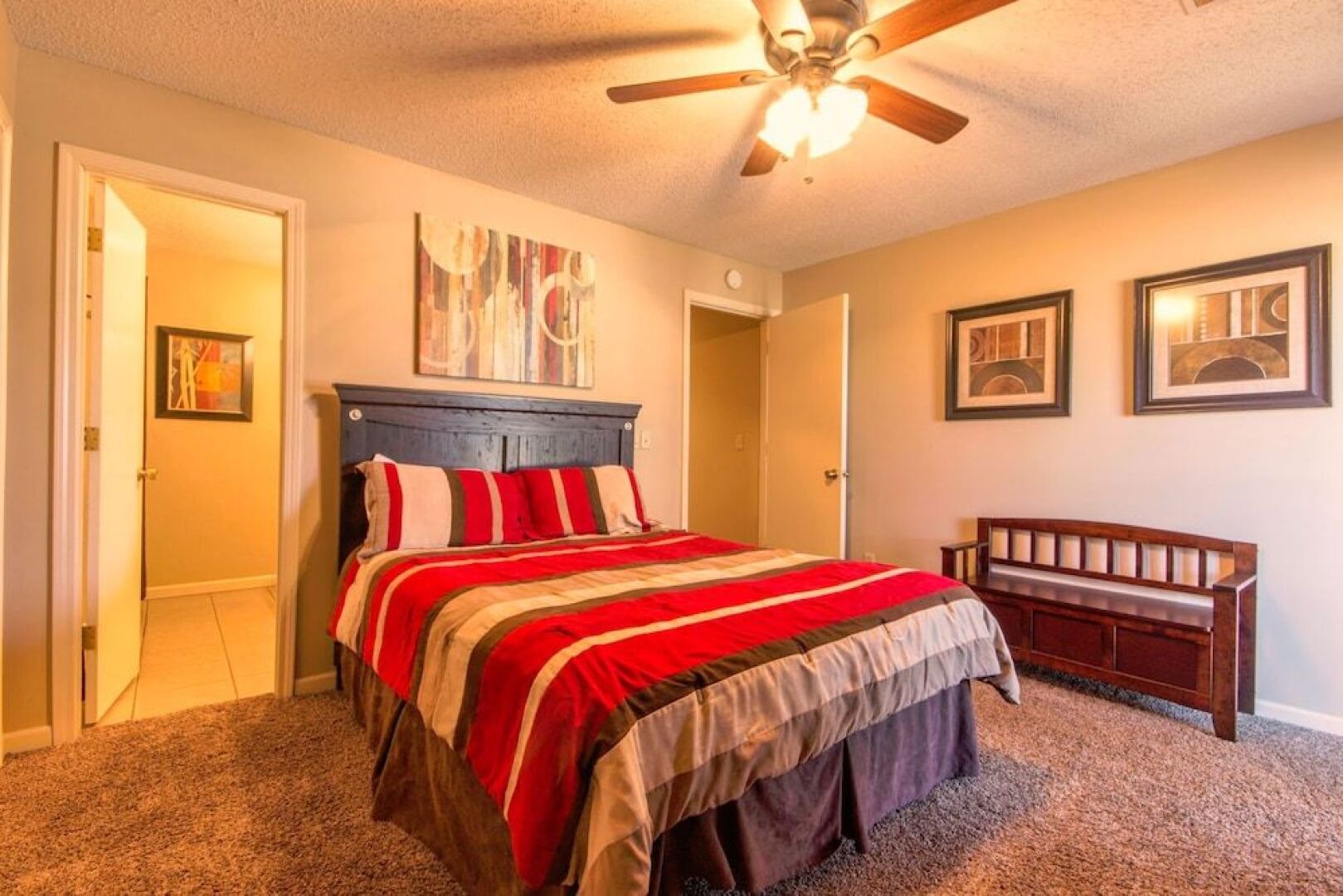 Pointe Royale Condo Vacation and Golf Resort