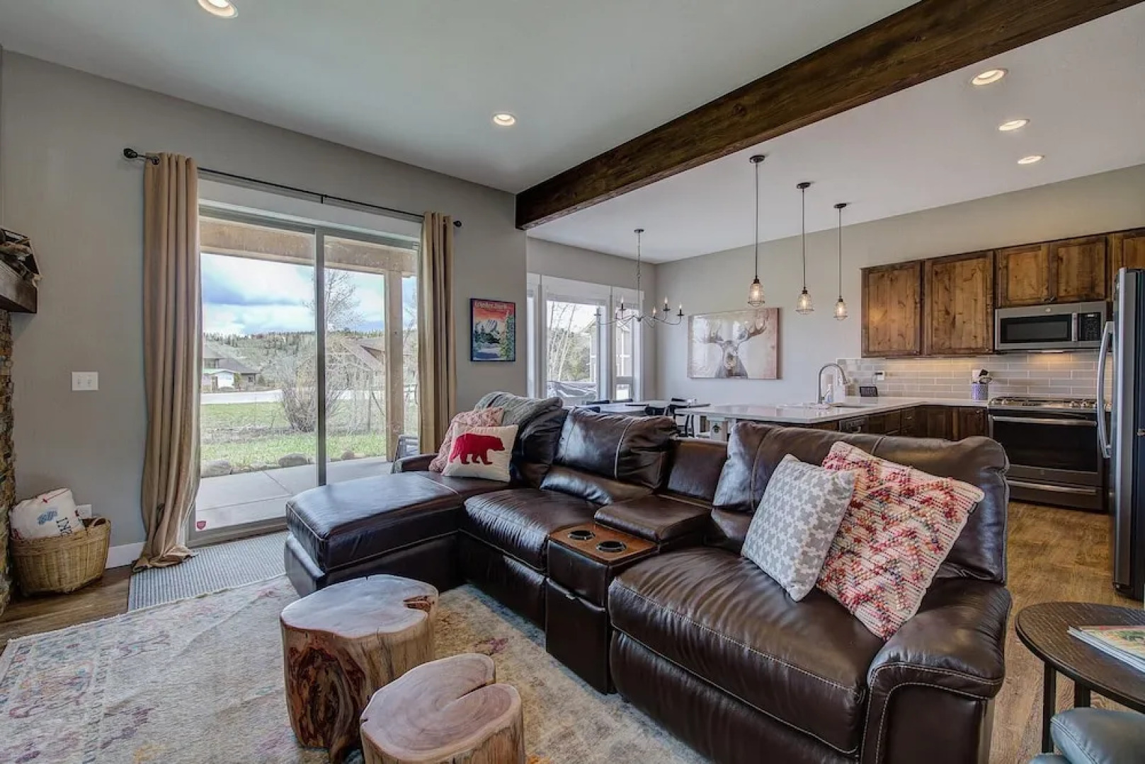 Mountain Getaway Stunning Views HOT TUB