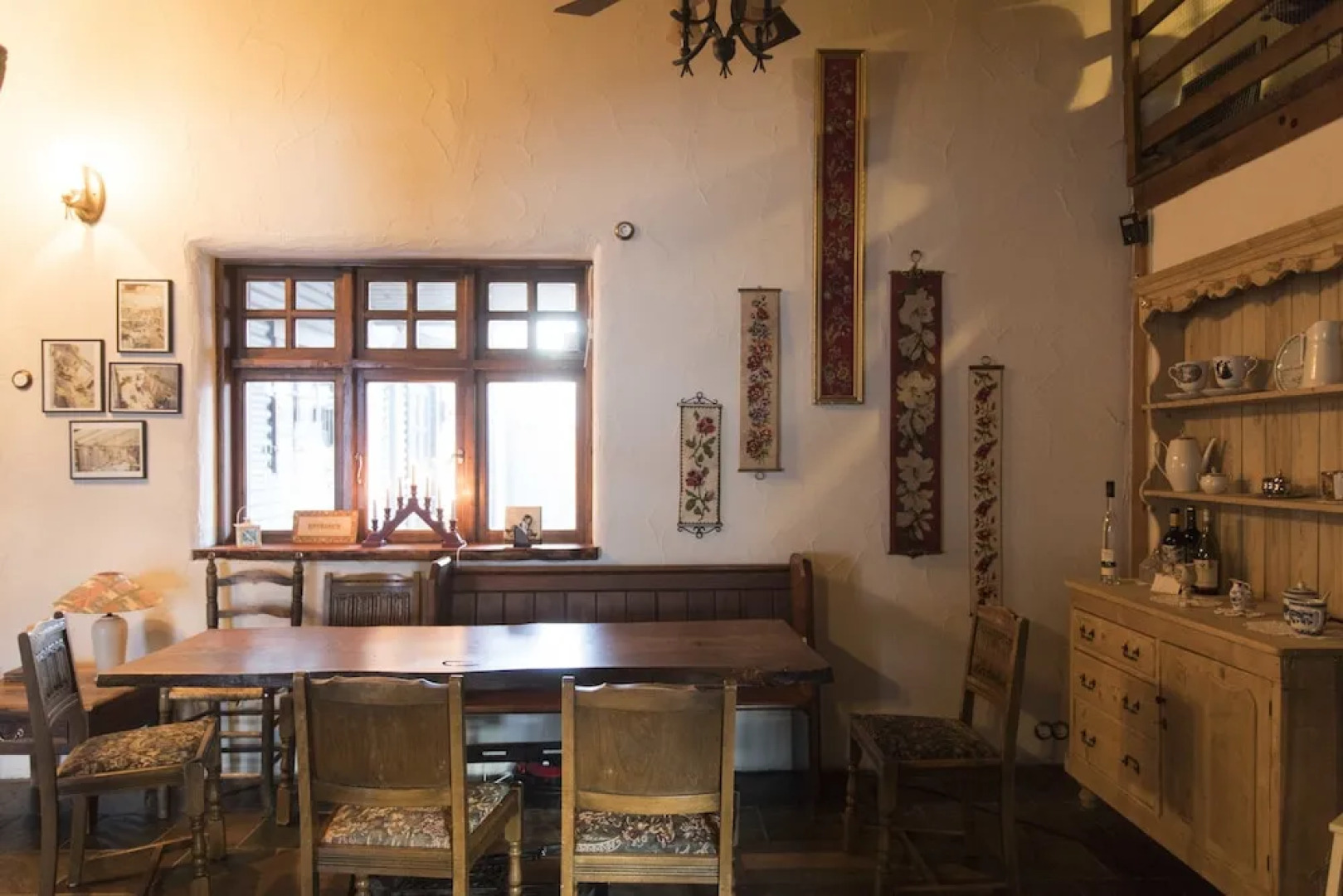 Raven's Bed and Breakfast